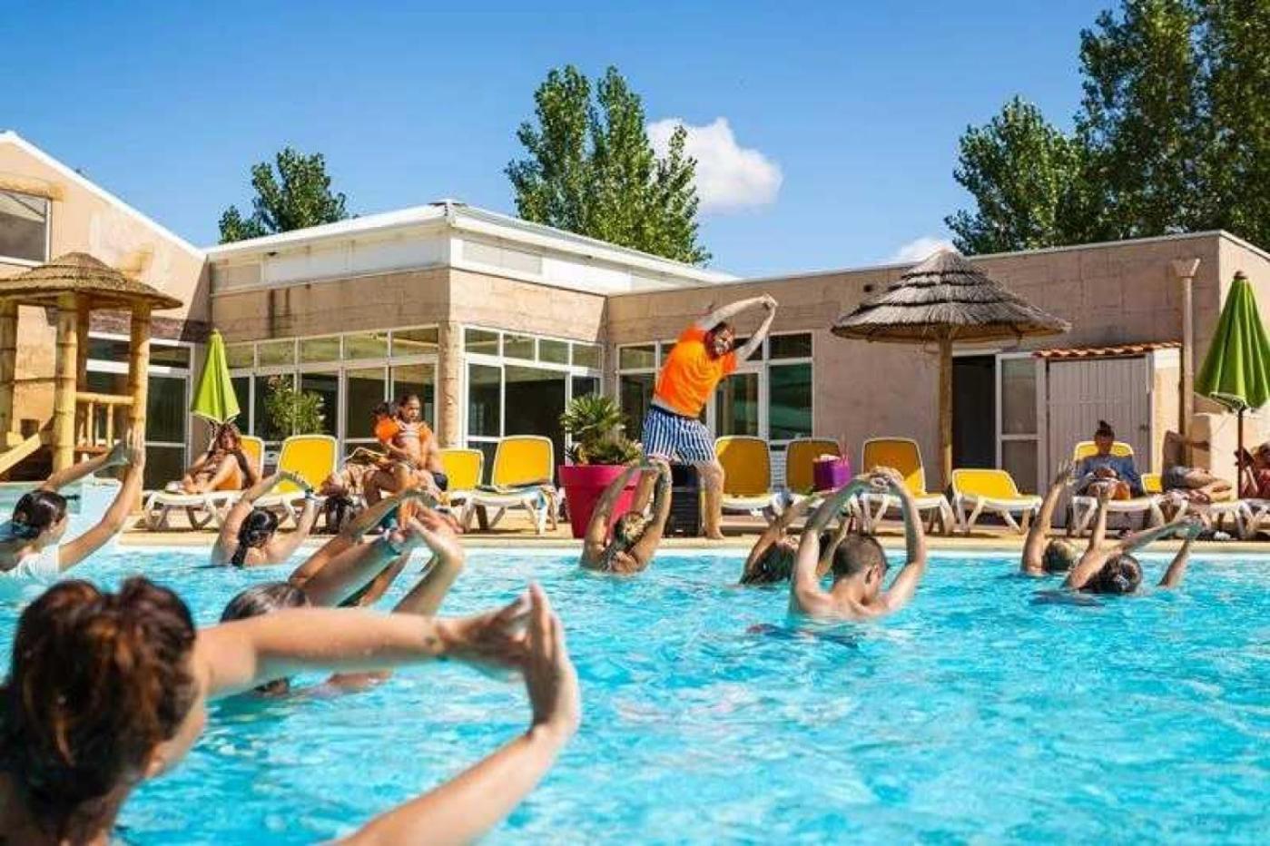 Mobilhome 4 Etoiles - Piscine - Efceif *