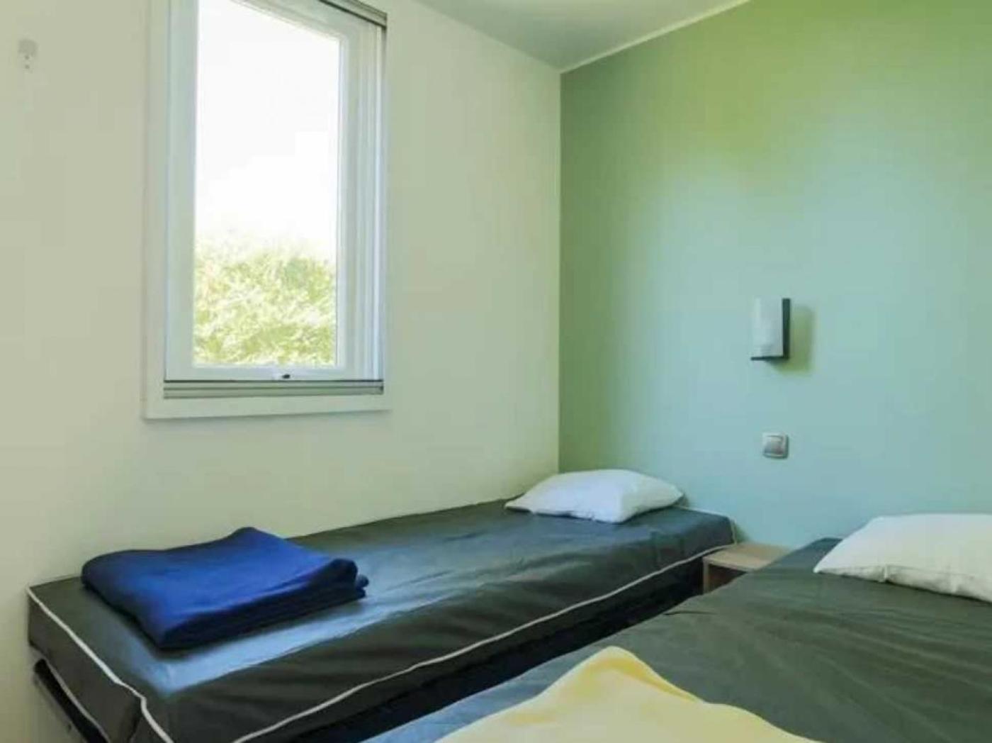 Hébergement de vacances Mobilhome 4 Etoiles - Piscine - Efceif L'Ile-d'Olonne
